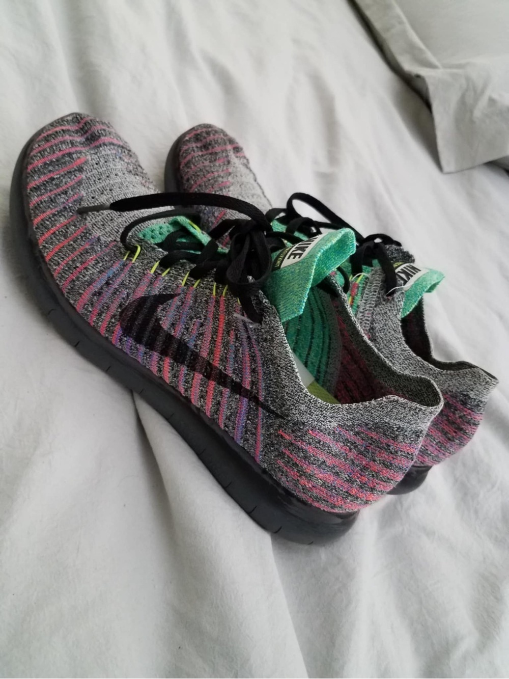 Nike Free RN Flyknit Running Womens Shoes Size 9